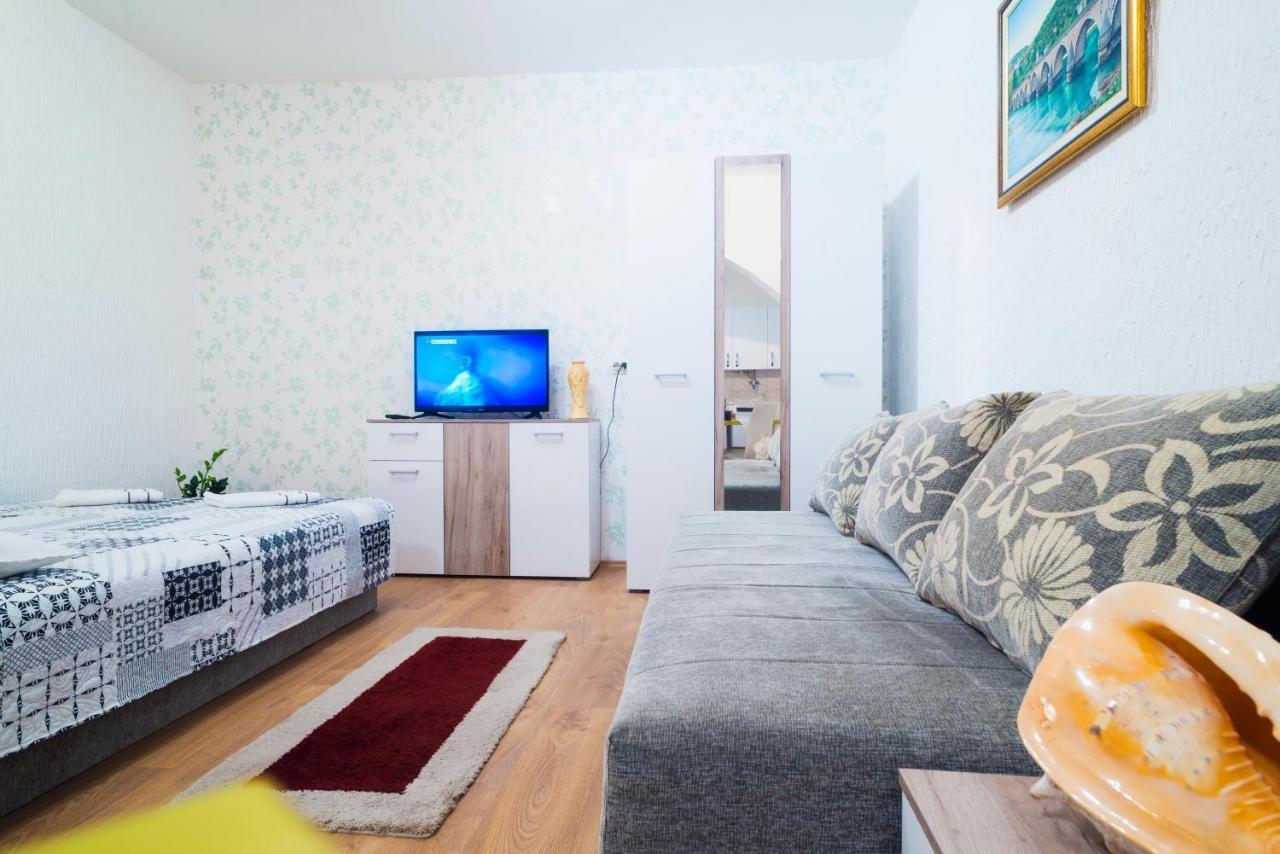 Apartmani Slavica Jagodina Buitenkant foto