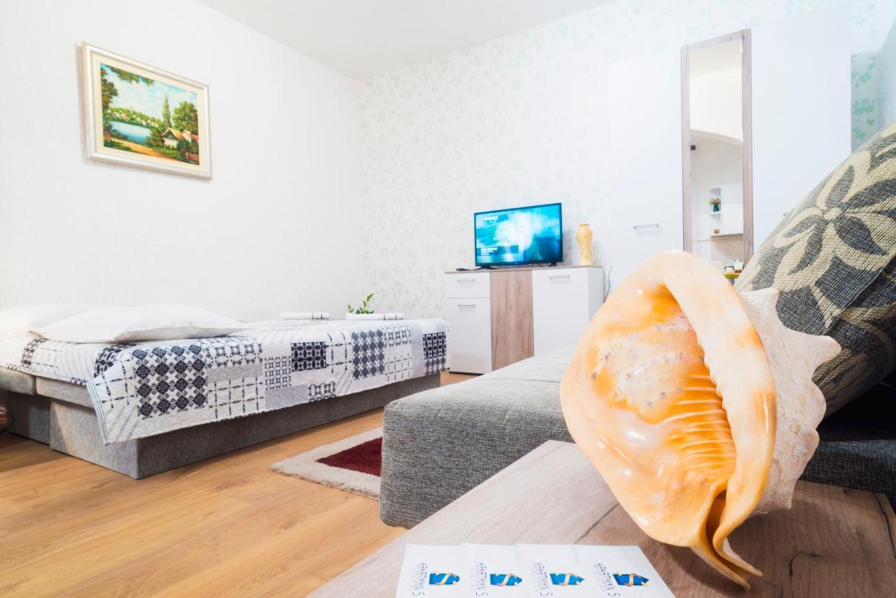 Apartmani Slavica Jagodina Buitenkant foto